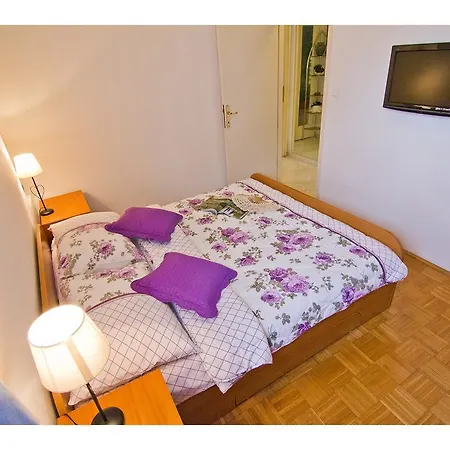 Apartment Happy *