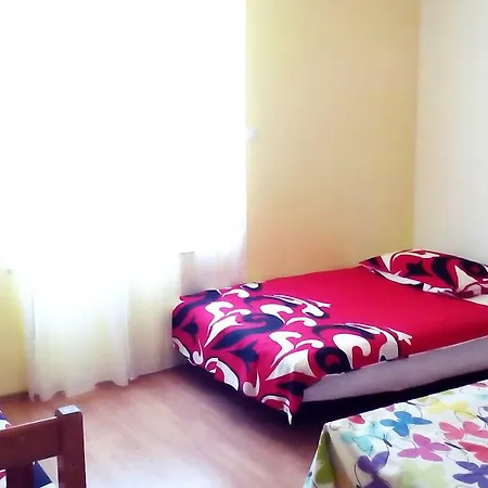 Happy Apartment